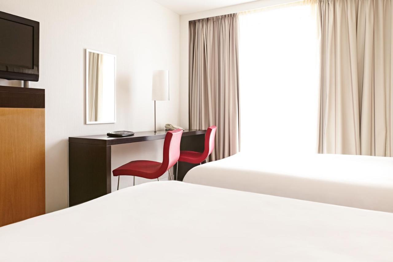Novotel Kaszentína Kültér fotó