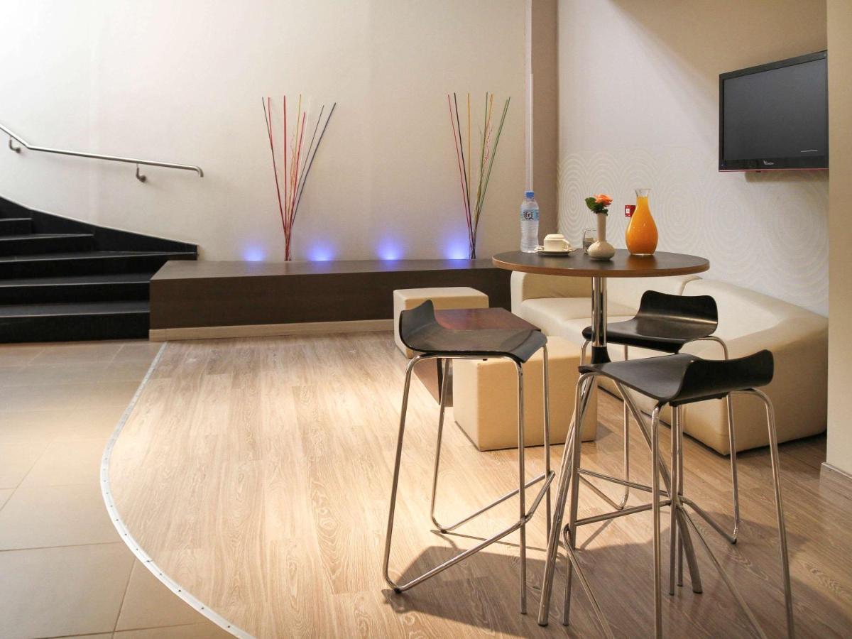 Novotel Kaszentína Kültér fotó